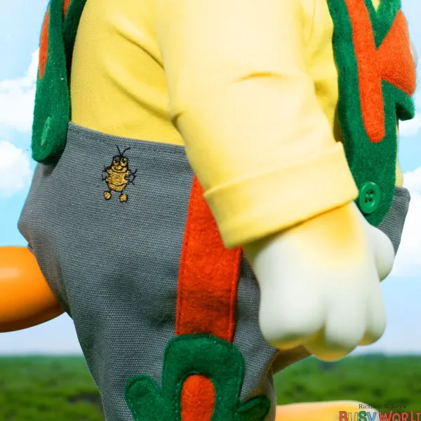 Super7 Richard Scarry^Richard Scarry Supersize Vinyl Figure - Huckle Cat