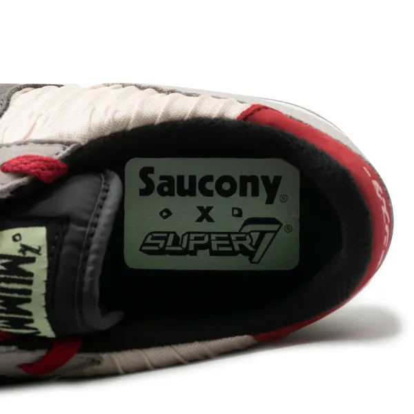 Super7 Universal Monsters^ Saucony Universal Monsters Shoe - Mummy